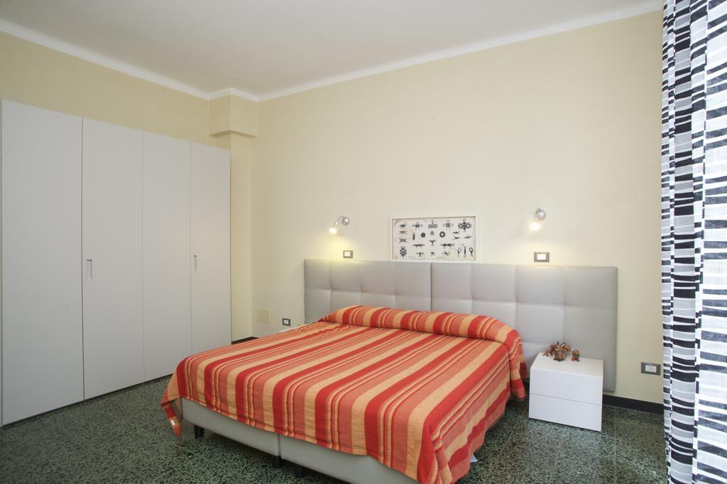 Riviera Apartments Levanto Zimmer foto